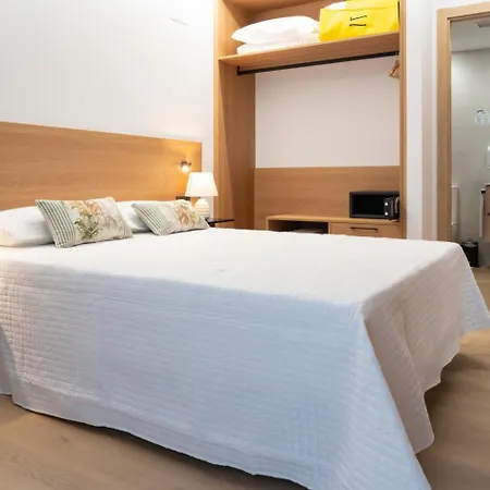 Apartament Duerming Avenida 85 Burela Vut Zewnętrze zdjęcie